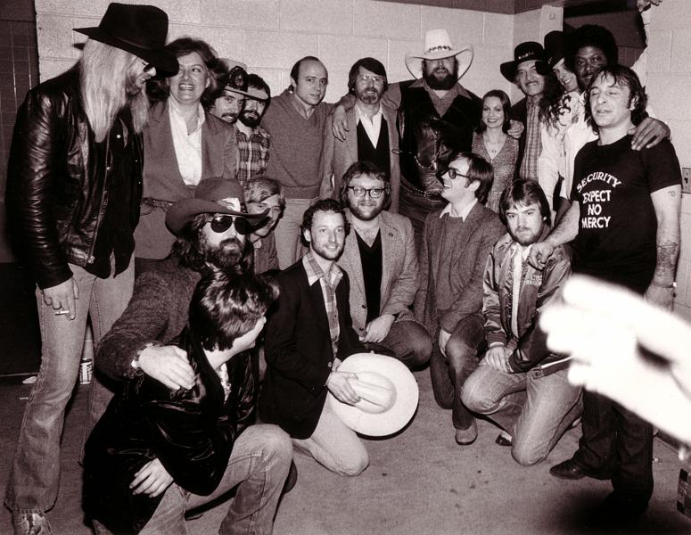 12.jpg - Dobie hangs with The Allman Bros. and The Charlie Daniels Band at Volunteer Jam
